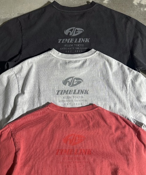 A'gem(エージェム)の「A'GEM/9 × .kom 『A'gem/エージェム』加工アップリケ半袖Tシャツ(Tシャツ/カットソー・メンズ・チャコールグレー/グレー系その他/レッド・M/L)」の7枚目の写真