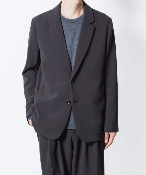 ATTACHMENT(アタッチメント)の「PE ストレッチダブルクロス 2B JKT / PE STRETCH DOUBLE CLOTH 2B JKT(テーラードジャケット・メンズ・ブラック/ダークグレー/カーキ系/グレー・3/2/1)」の1枚目の写真