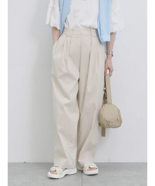 Samansa Mos2 blue（サマンサモスモスブルー）の「ストレッチタックカーブパンツ（その他パンツ・レディース・ライトベージュ/チャコールグレー/シルバーグレー・F）」の3枚目の写真