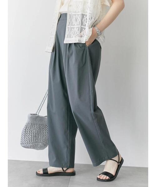 Samansa Mos2 blue（サマンサモスモスブルー）の「ストレッチタックカーブパンツ（その他パンツ・レディース・ライトベージュ/チャコールグレー/シルバーグレー・F）」の21枚目の写真