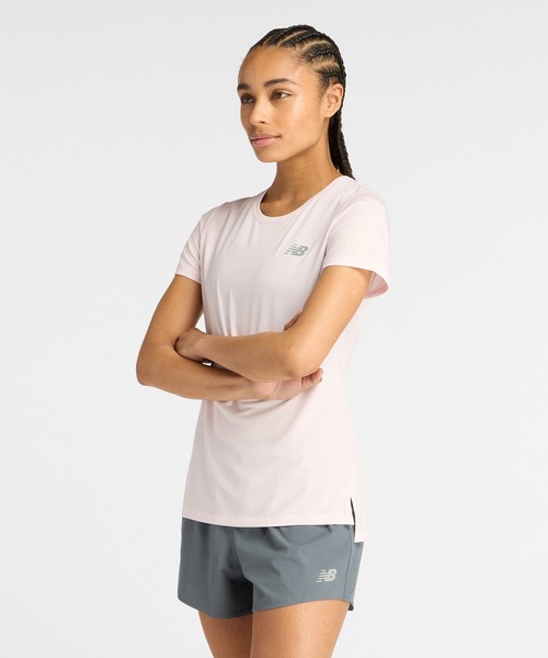 NEW BALANCE(ニューバランス)の「Sport ショートスリーブTシャツ(Tシャツ/カットソー・レディース・スモークピンク/ブラック/ネイビー・X-LARGE/LARGE/MEDIUM/SMALL)」の14枚目の写真