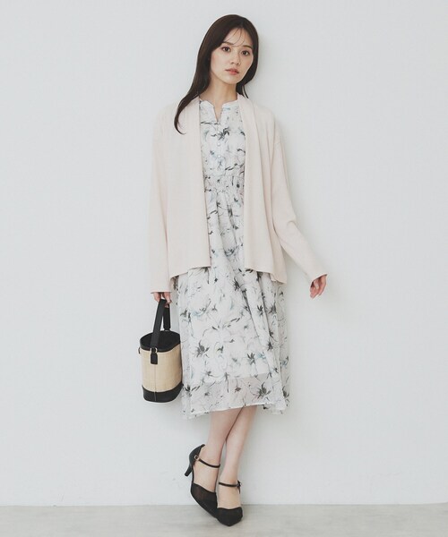 index（インデックス）の「シアーフラワーワンピース【洗濯機洗い可】（ワンピース・レディース・アイボリー系/グリーン系1/ネイビー系・40/38/42/36）」の6枚目の写真