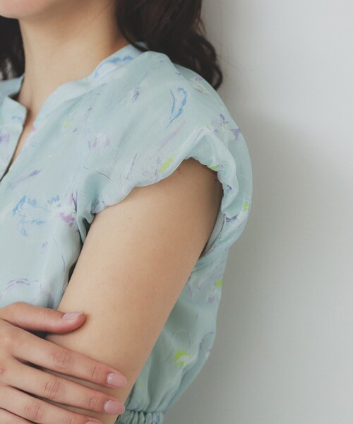 index（インデックス）の「シアーフラワーワンピース【洗濯機洗い可】（ワンピース・レディース・アイボリー系/グリーン系1/ネイビー系・40/38/42/36）」の20枚目の写真