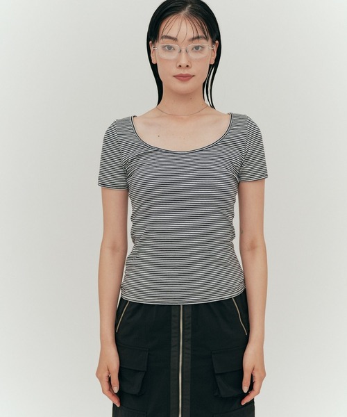 YOOU(ユー)の「ハーフスリーブTシャツ/2wayデザイン(Tシャツ/カットソー・レディース・ブラック/ネイビー/ブラウン・FREE)」の20枚目の写真