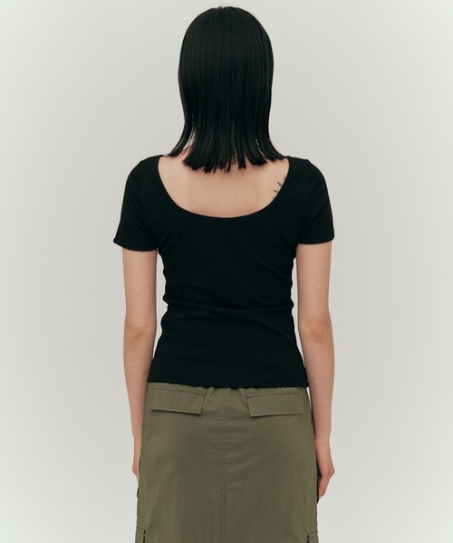 YOOU(ユー)の「ハーフスリーブTシャツ/2wayデザイン(Tシャツ/カットソー・レディース・ブラック/ネイビー/ブラウン・FREE)」の12枚目の写真