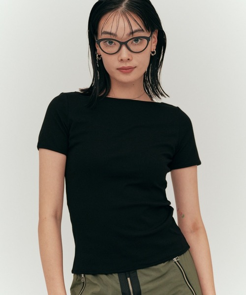 YOOU(ユー)の「ハーフスリーブTシャツ/2wayデザイン(Tシャツ/カットソー・レディース・ブラック/ネイビー/ブラウン・FREE)」の9枚目の写真