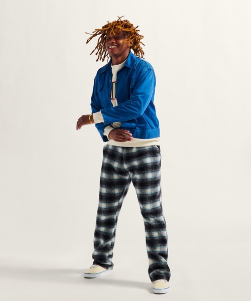 VANS（バンズ）の「オーセンティック（スニーカー・メンズ・ネイビー/ブラック×ホワイト/レッド/ホワイト/ブラック×ブラック/オフホワイト・4/4.5/5/5.5/6/6.5/7/7.5/8/8.5/9/9.5/10/10.5/11/11.5/12）」の19枚目の写真