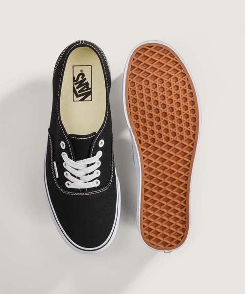 VANS（バンズ）の「オーセンティック（スニーカー・メンズ・ネイビー/ブラック×ホワイト/レッド/ホワイト/ブラック×ブラック/オフホワイト・4/4.5/5/5.5/6/6.5/7/7.5/8/8.5/9/9.5/10/10.5/11/11.5/12）」の9枚目の写真