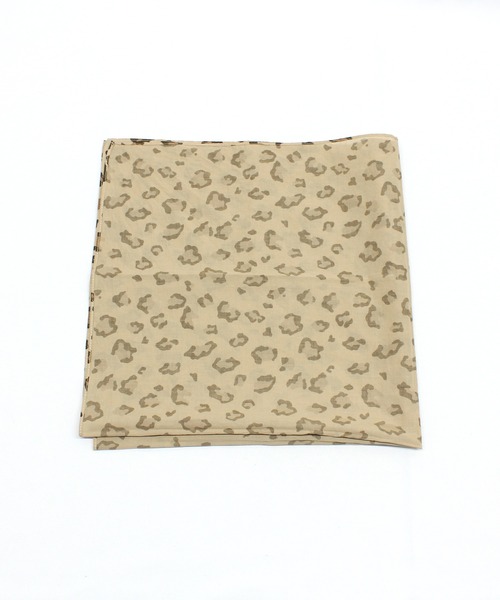 RNA（アールエヌエー）の「E5148 レオパードＢＩＧバンダナ（バンダナ/スカーフ・レディース・ベージュ/グリーン/パープル・FREE）」の20枚目の写真