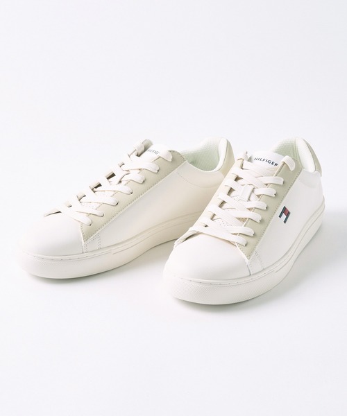 TOMMY HILFIGER(トミーヒルフィガー)の「【TOMMY HILFIGER】tmBRECON3 スニーカー(スニーカー・メンズ・ホワイト系1/アイボリー・25/25.5/26cm/26.5/27cm/27.5/28cm)」の1枚目の写真