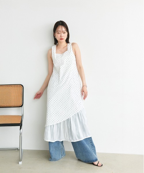 ad thie(アドティエ)の「リボン付き レイヤードデザイン ドットワンピース(ワンピース・レディース・オフホワイト/ブラック・FREE)」の10枚目の写真