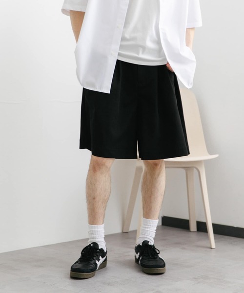 SENSE OF PLACE by URBAN RESEARCH（センスオブプレイスバイアーバンリサーチ）の「ワイドバギーショーツ（その他パンツ・メンズ・ベージュ/ブラック・MEDIUM/LARGE）」の3枚目の写真