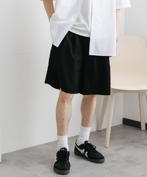 SENSE OF PLACE by URBAN RESEARCH（センスオブプレイスバイアーバンリサーチ）の「ワイドバギーショーツ（その他パンツ・メンズ・ベージュ/ブラック・MEDIUM/LARGE）」の4枚目の写真