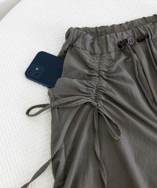 Miniministore(ミニミニストア)の「サイドドロスト カーゴパンツ レディース(カーゴパンツ・レディース・ライトグレー/ダークグレー/ブラック・L/S/M/XL/2XL)」の9枚目の写真