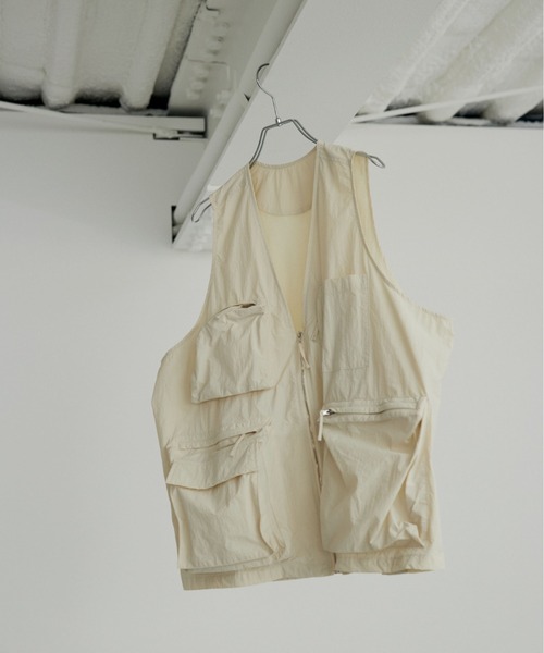 トップス lit NEW ver Hunting Nylon Vest ivory NEW ver.】Hunting Nylon Vest（ベスト）｜lit（リット）の
