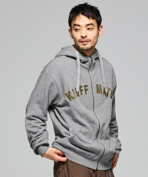 KRIFF MAYER(クリフメイヤー)の「ざっくり裏毛刺繍ジップパーカー(パーカー・メンズ・グレー/イエロー/ナチュラル/カラフル/ブラック・LARGE/X-LARGE/MEDIUM)」の13枚目の写真