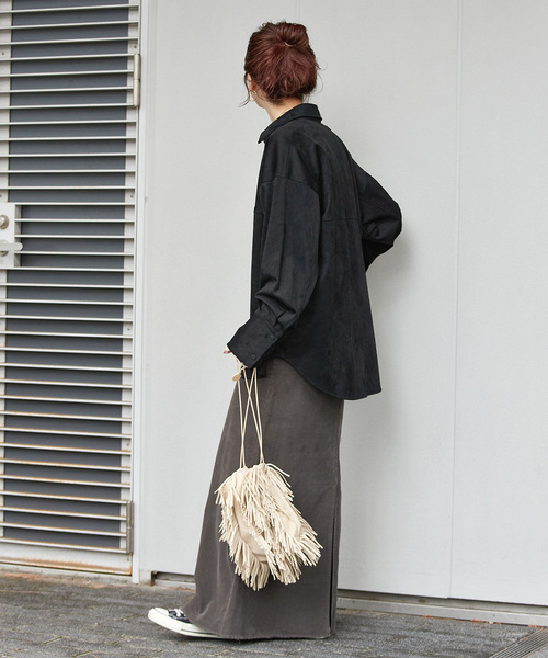 Simplicite（サンプリシテ）の「スウェードライクシャツ（シャツ/ブラウス・レディース・ブラック/キャメル・FREE）」の6枚目の写真