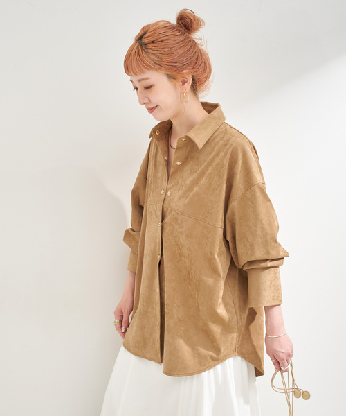 Simplicite（サンプリシテ）の「スウェードライクシャツ（シャツ/ブラウス・レディース・ブラック/キャメル・FREE）」の22枚目の写真