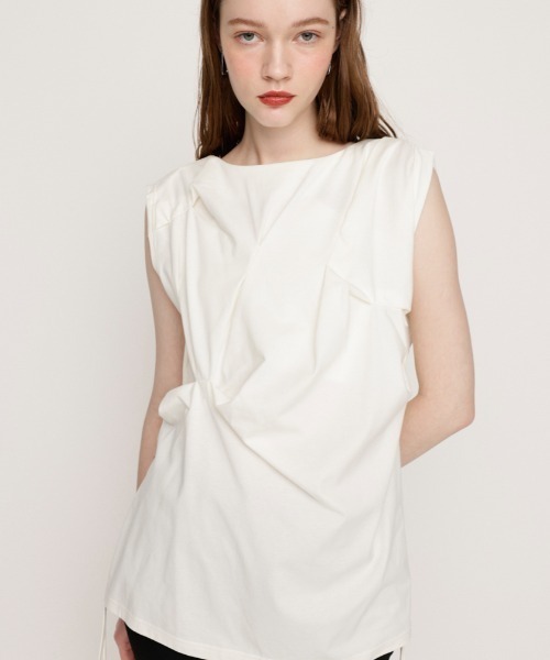 SLY（スライ）の「BOAT NECK TUCK TOPS ボートネック タック トップス 夏服（Tシャツ/カットソー・レディース・ブラック/ライトブラック/ホワイト・FREE）」の2枚目の写真