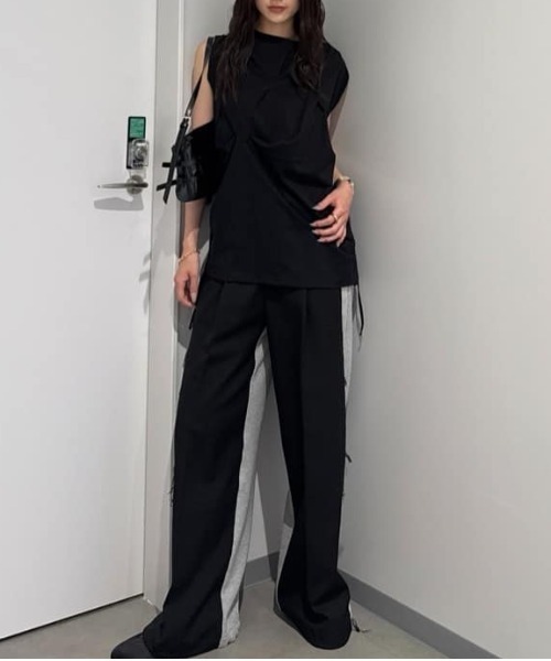 SLY（スライ）の「BOAT NECK TUCK TOPS ボートネック タック トップス 夏服（Tシャツ/カットソー・レディース・ブラック/ライトブラック/ホワイト・FREE）」の19枚目の写真