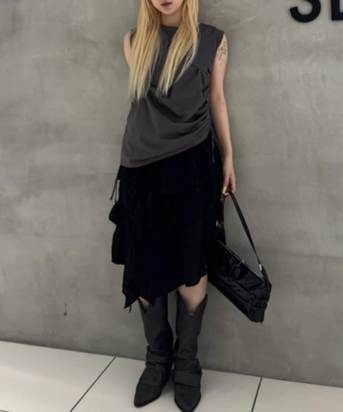 SLY（スライ）の「BOAT NECK TUCK TOPS ボートネック タック トップス 夏服（Tシャツ/カットソー・レディース・ブラック/ライトブラック/ホワイト・FREE）」の22枚目の写真