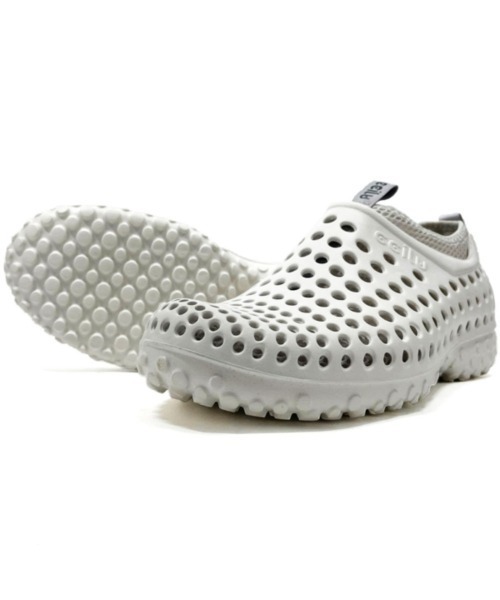 ccilu(チル)の「ccilu amazon ace WOMENS & MENS(スリッポン・レディース・ブラック×ブラック/ホワイト×ホワイト/ライム・25cm/26.5cm/23cm/24cm/25.5cm/27.5cm)」の1枚目の写真