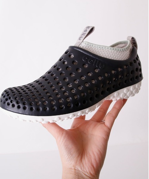 ccilu(チル)の「ccilu amazon ace WOMENS & MENS(スリッポン・レディース・ブラック×ブラック/ホワイト×ホワイト/ライム・25cm/26.5cm/23cm/24cm/25.5cm/27.5cm)」の5枚目の写真