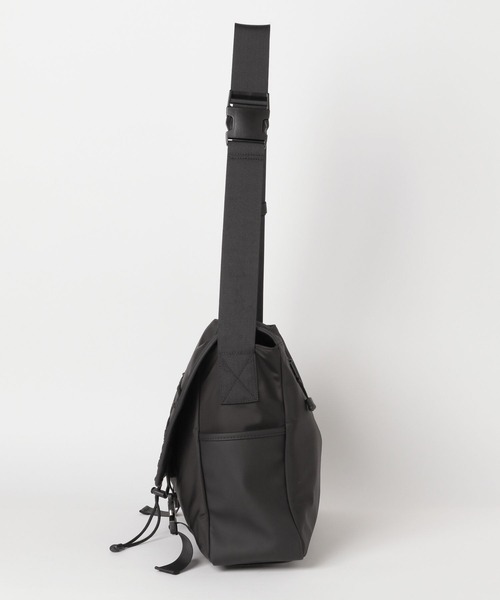 HARE（ハレ）の「メッセンジャーBAG(HARE)（メッセンジャーバッグ・メンズ・ブラック・FREE）」の10枚目の写真
