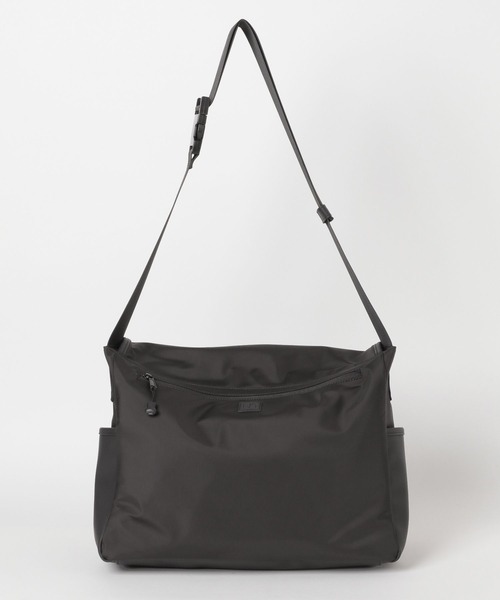 HARE（ハレ）の「メッセンジャーBAG(HARE)（メッセンジャーバッグ・メンズ・ブラック・FREE）」の11枚目の写真