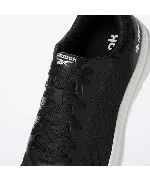 Reebok(リーボック)の「クイック ジョガー / QUICK JOGGER SA(スニーカー・メンズ・グレー×ホワイト/ブラック/ブラック×ホワイト・30.0cm/29.0cm/26.0cm/27.0cm/27.5cm/28.0cm/28.5cm/26.5cm/25.5cm/25.0cm/24.5cm)」の18枚目の写真