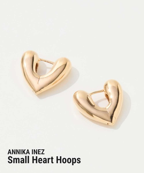 ANNIKA INEZ（アニカイネズ）の「ANNIKA INEZ Heart Hoops, Sml アニカ イネズ ハートフープ ピアス スモール（ピアス（両耳用）・レディース・ゴールド・FREE）」の2枚目の写真