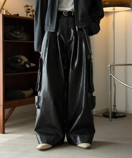 Vintage like military cargo pants ( fake leather )/ヴィンテージ