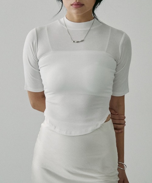 NUJOH(ヌゾ)の「Shear Summer Turtleneck / シアー サマー タートルネック(Tシャツ/カットソー・レディース・ホワイト/ブラック・FREE)」の4枚目の写真