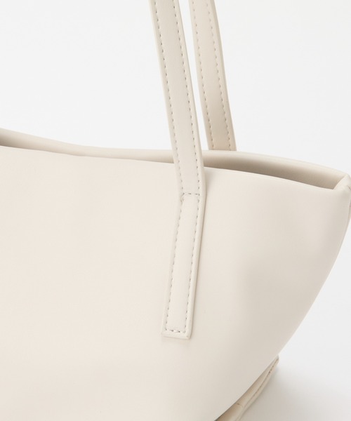COLONY 2139（コロニートゥーワンスリーナイン）の「ロングハンドルバッグ（ショルダーバッグ・レディース・ブラック/ホワイト・FREE）」の21枚目の写真
