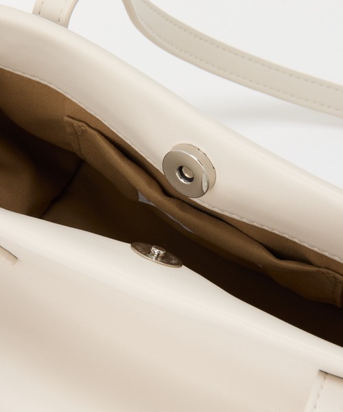 COLONY 2139（コロニートゥーワンスリーナイン）の「ロングハンドルバッグ（ショルダーバッグ・レディース・ブラック/ホワイト・FREE）」の22枚目の写真