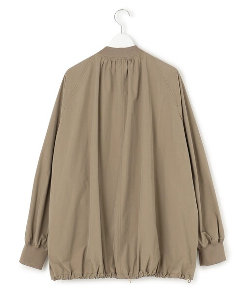 23区(ニジュウサンク)の「【撥水加工】ソフトメモリータフタ ミドル丈 ブルゾン(その他アウター・レディース・カーキ系/ブラック系・38)」の9枚目の写真