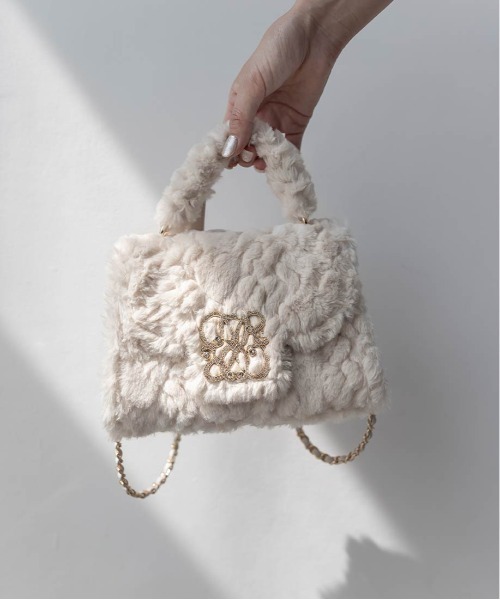 RANDA（ランダ）の「2WAY モノグラムショルダーファーバッグ（ショルダーバッグ・レディース・グレー/ベージュ/ピンク/アイボリー・FREE）」の6枚目の写真