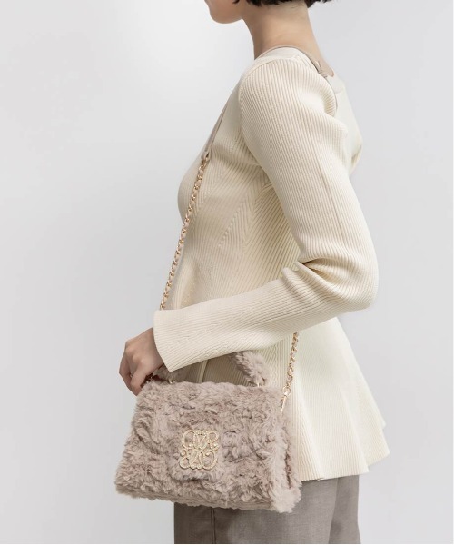 RANDA（ランダ）の「2WAY モノグラムショルダーファーバッグ（ショルダーバッグ・レディース・グレー/ベージュ/ピンク/アイボリー・FREE）」の12枚目の写真