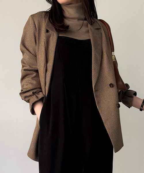 JUNOAH（ジュノア）の「ツータックオールインワン（つなぎ/オールインワン・レディース・ダークグレー/グレー/ブラック・MEDIUM/SMALL/LARGE）」の9枚目の写真