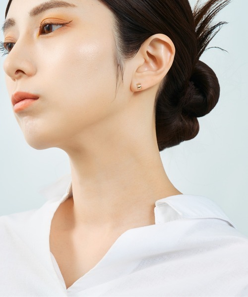 Jewel closet by L&Co.(ジュエルクローゼットバイエルアンドコー)の「K10 ピアス(ピアス(両耳用)・レディース・イエローゴールド・FREE)」の6枚目の写真