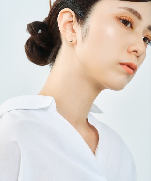 Jewel closet by L&Co.(ジュエルクローゼットバイエルアンドコー)の「K10 ピアス(ピアス(両耳用)・レディース・イエローゴールド・FREE)」の7枚目の写真