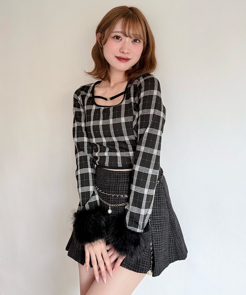 NOMAE（ノーマエ）の「ファーカフスバックリボントップス（Tシャツ/カットソー・レディース・ブラック系その他/ベージュ系その他/グレー系その他・FREE）」の4枚目の写真