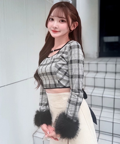 ファーカフスバックリボントップス（Tシャツ/カットソー