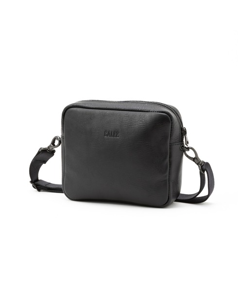 BALCK STUDS LEATHER SHOULDER BAG ＜EXCLUSIVE＞（ショルダーバッグ