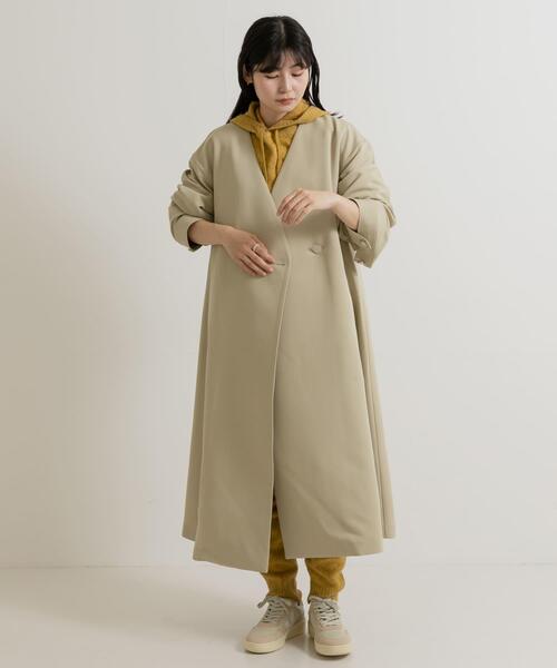 THE GOODLAND MARKET(ザグッドランドマーケット)の「『別注』MIDIUMISOLID×TGM RE V neck long coat(その他アウター・レディース・ブルー系その他/ライトベージュ・FREE)」の4枚目の写真