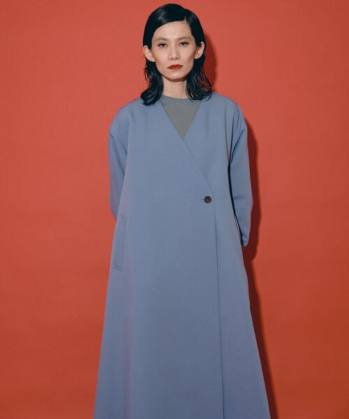 THE GOODLAND MARKET(ザグッドランドマーケット)の「『別注』MIDIUMISOLID×TGM RE V neck long coat(その他アウター・レディース・ブルー系その他/ライトベージュ・FREE)」の17枚目の写真