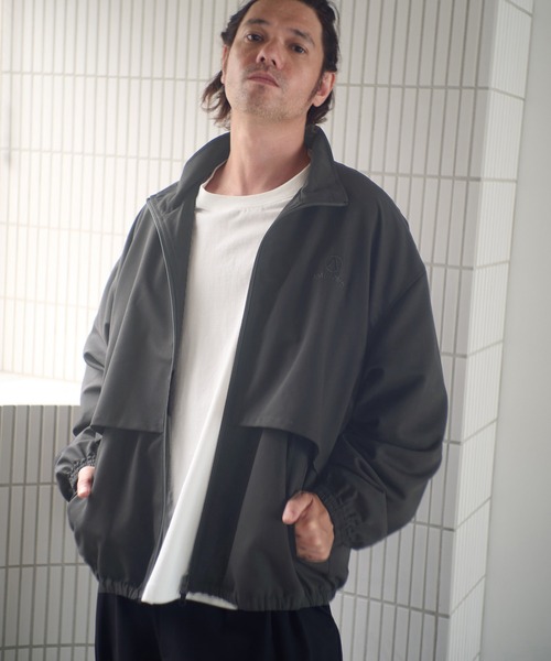 ADAM PATEK(アダムパテック)の「mj11050-stand collar blouson ブルゾン(AP2523005)(ブルゾン・メンズ・ブラック/ブラウン/ダークグレー・1/2)」の3枚目の写真
