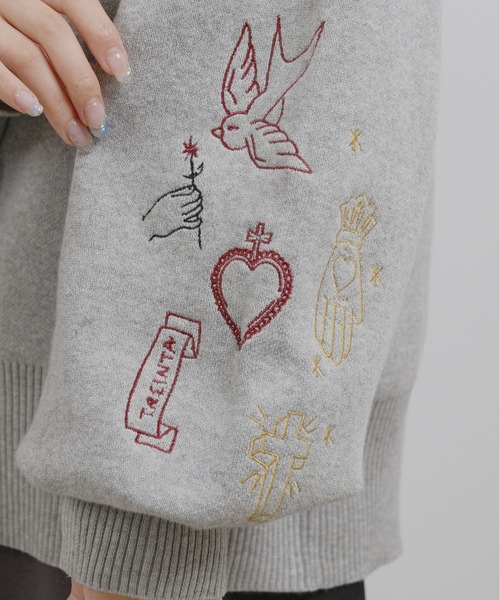 スウェットライクロゴ刺繍ニット Palm Riche│Eimee Law & LHELBIE