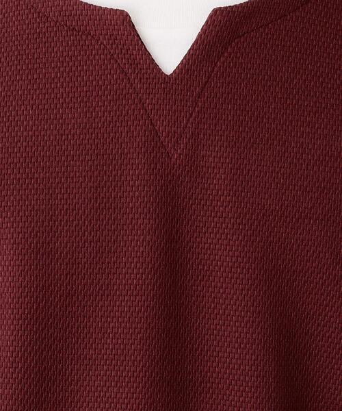 THE SHOP TK （ザ ショップ ティーケー ）の「【一枚でコーディネートが完成！】レイヤード風キーネック長袖Tシャツ 洗濯機OK（Tシャツ/カットソー・メンズ・ライトベージュ/モスグリーン/ボルドー/ダークグレー・02/03/04）」の20枚目の写真