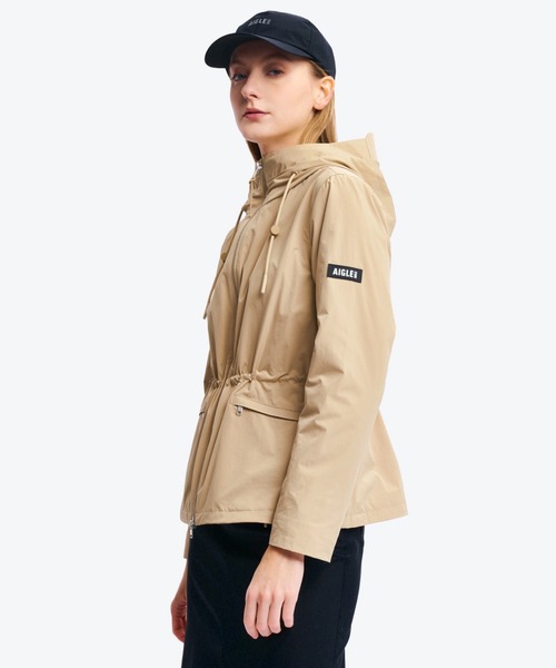 AIGLE（エーグル）の「撥水 ショートジャケット（マウンテンパーカー・レディース・ベージュ/ブラック/グレー・38/40/36）」の13枚目の写真
